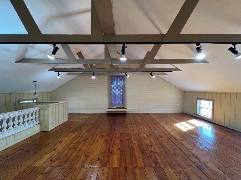 More Photos Of 80 Lafayette Rd, Hampton Falls Freestanding For Lease