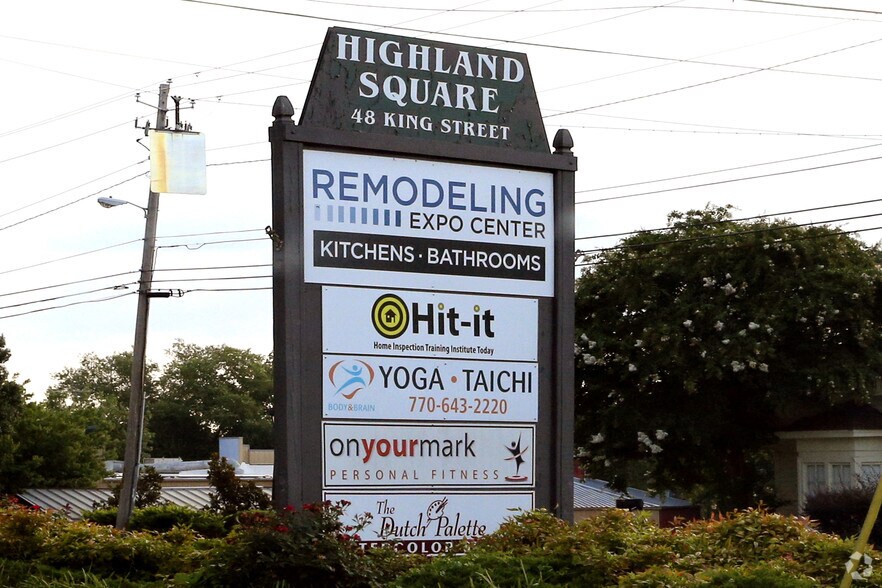 More Photos Of 48 King St, Roswell Freestanding For Lease