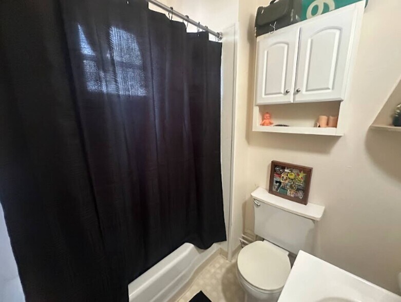 More Photos Of 2708 2nd Ave, Billings Apartments For Sale