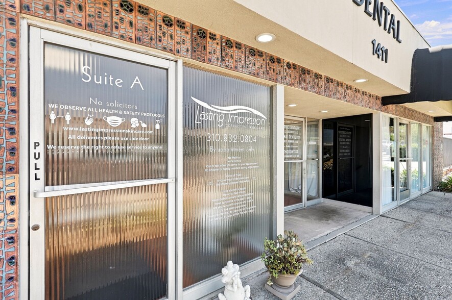 More Photos Of 1411 W 7th St, San Pedro Medical For Sale