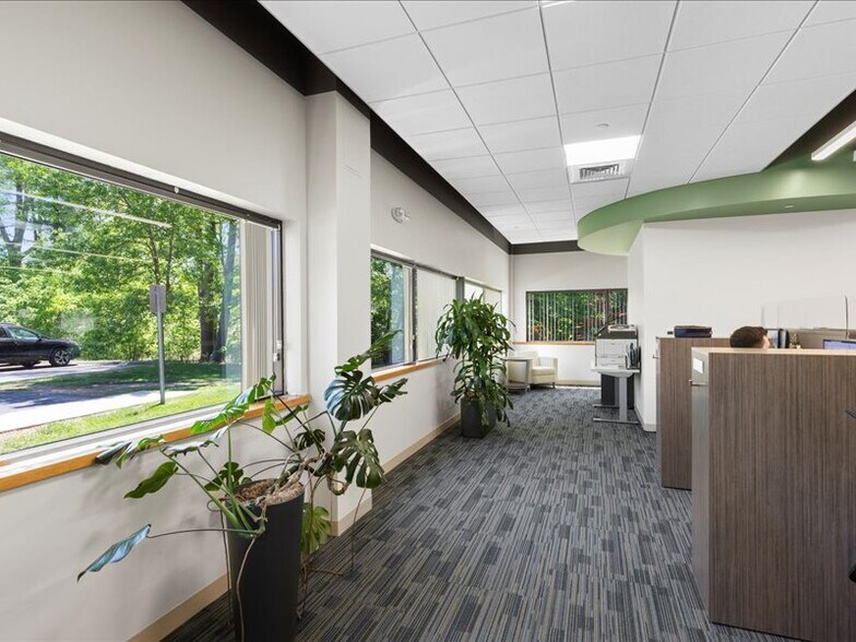 More Photos Of 100 Domain Dr, Exeter Light Distribution For Lease