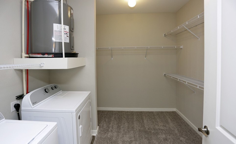 More Photos Of 11010 Twenty Mile Rd, Parker Apartments For Lease