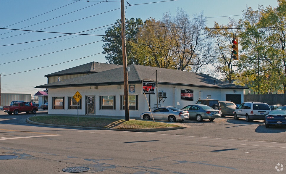 More Photos Of 4762 Airway Rd, Riverside General Retail For Sale