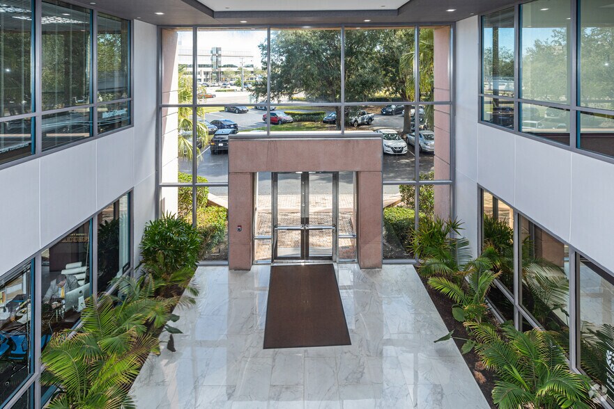 More Photos Of 4210 Metro Pky, Fort Myers Office For Lease