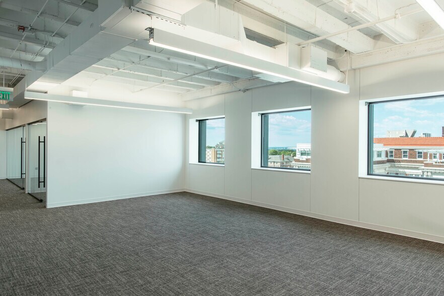 More Photos Of 3555 Farnam, Omaha Coworking Space