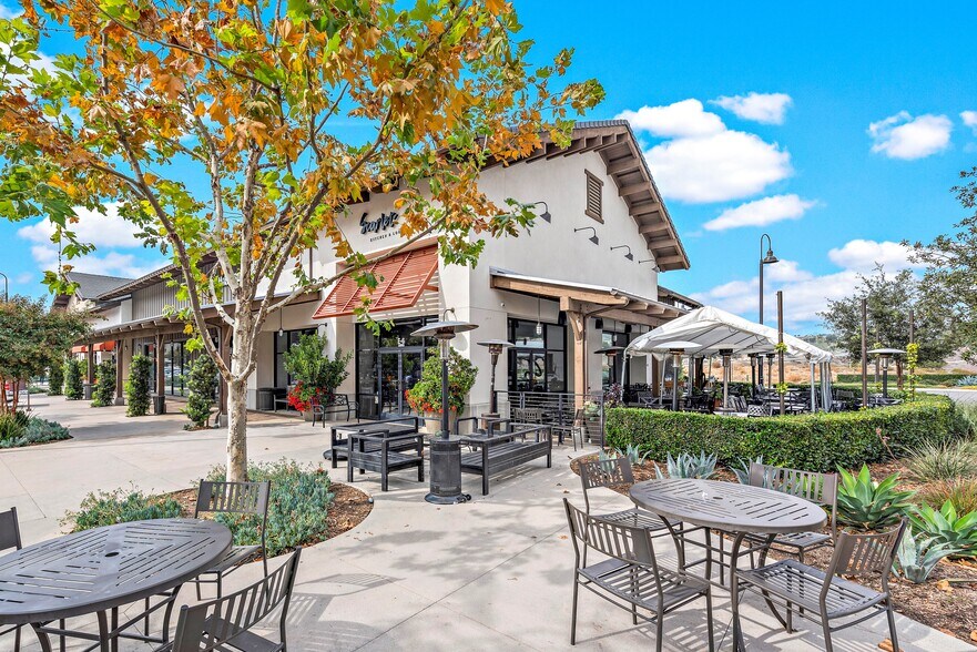 More Photos Of 29851 Ortega Hwy, Mission Viejo Unknown For Lease