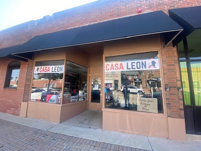 More Photos Of 208-212 Main St, West Chicago General Retail For Sale