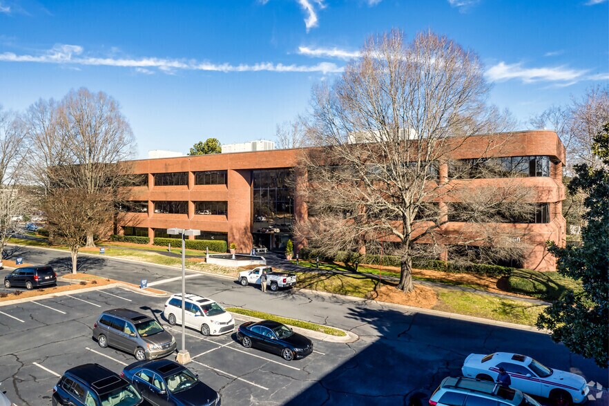 More Photos Of 7301 Carmel Executive Park, Charlotte Unknown For Lease