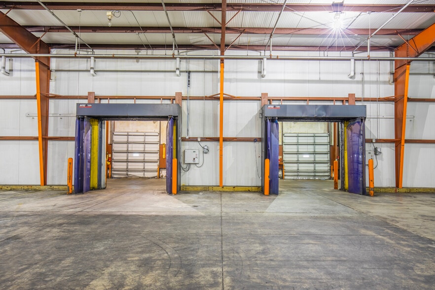 More Photos Of 8 Railroad Ave, Haines City Warehouse For Sale