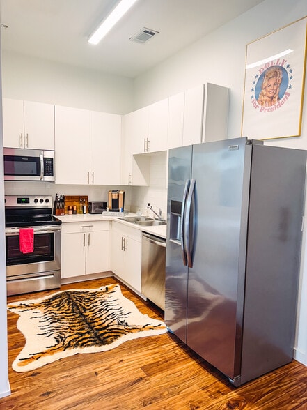 More Photos Of 916 Buchanan St, Nashville Apartments For Sale