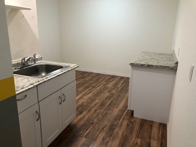 More Photos Of 1040 N Dutton Ave, Santa Rosa Loft Creative Space For Lease