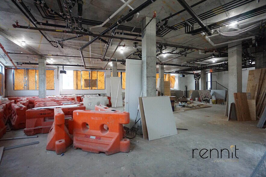 More Photos Of 580 Classon Ave, Brooklyn Apartments For Lease