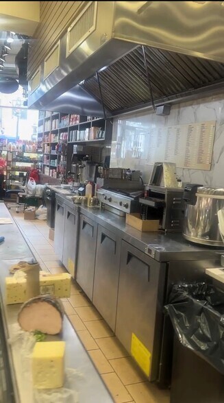 More Photos Of 1008 Flushing Ave, Brooklyn Storefront Retail Residential For Lease