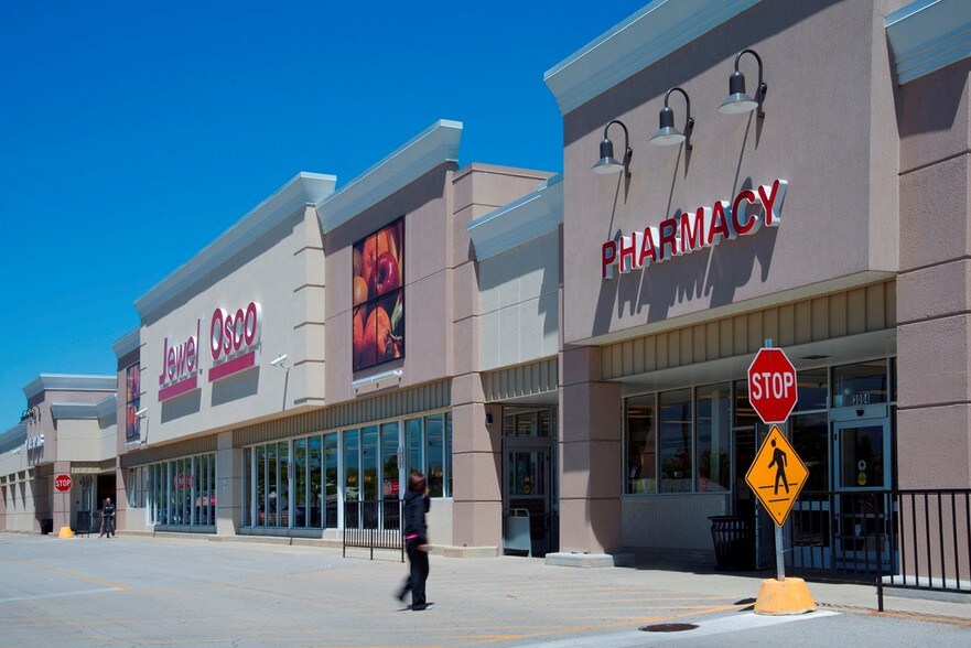 Primary Photo Of 3104-3266 Kirchoff Rd, Rolling Meadows General Retail For Lease