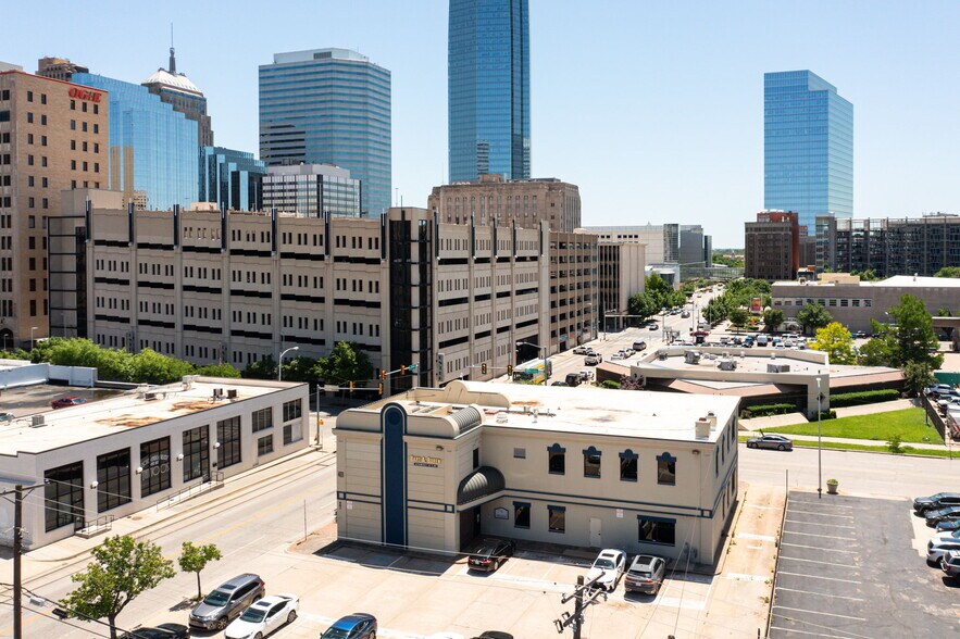 Primary Photo Of 401 N Hudson Ave, Oklahoma City Office For Lease