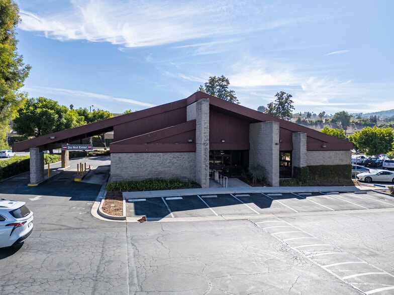 More Photos Of 17899 Colima Rd, City Of Industry Bank For Lease