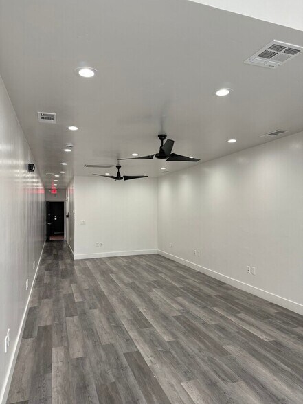 More Photos Of 514-520 McHenry Ave, Modesto Storefront For Lease