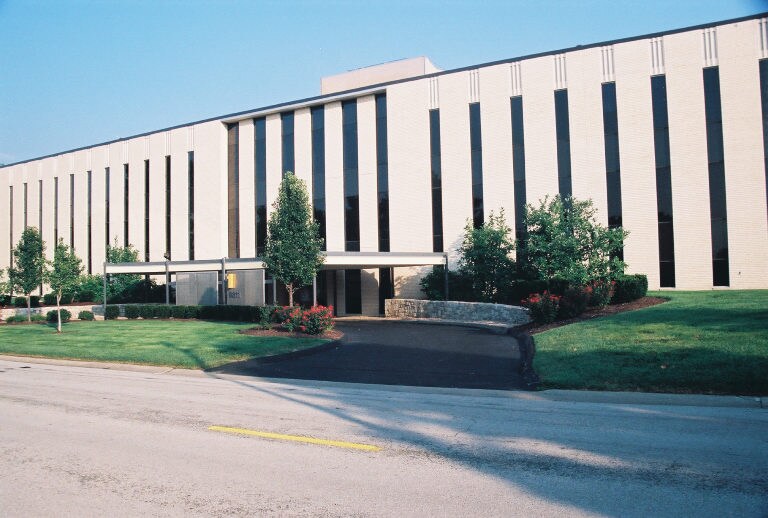 More Photos Of 6811 Shawnee Mission Pky, Overland Park Unknown For Sale