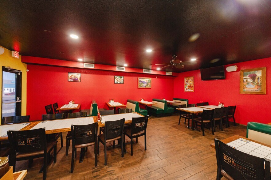 More Photos Of 1601 Industrial Blvd, Lake Havasu City Restaurant For Sale