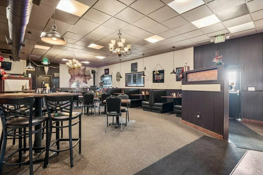 More Photos Of 775 US-310, Deaver Specialty For Sale