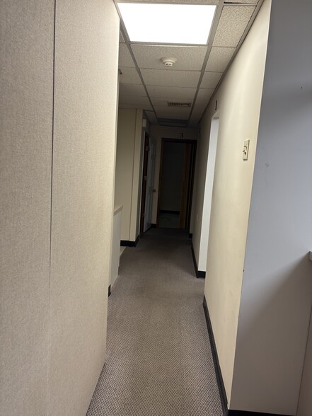 More Photos Of 1-8 Manor Dr, Hampton Medical For Sale