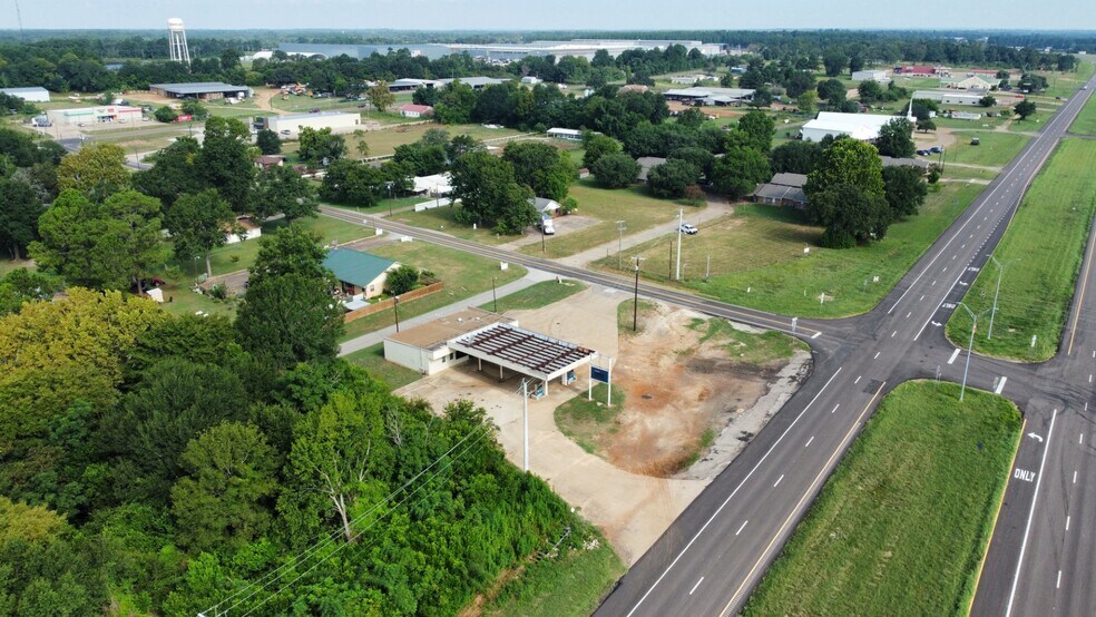 More Photos Of 316 Plum Street, Grapeland Freestanding For Sale