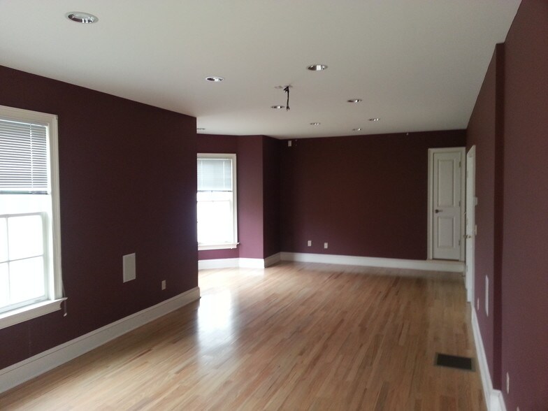 More Photos Of 292 Prospect Plains Rd, Cranbury Office For Lease