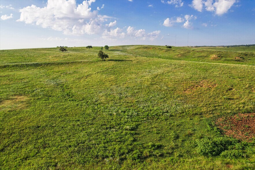 More Photos Of 10807 N 1960 Rd, Elk City Land For Sale