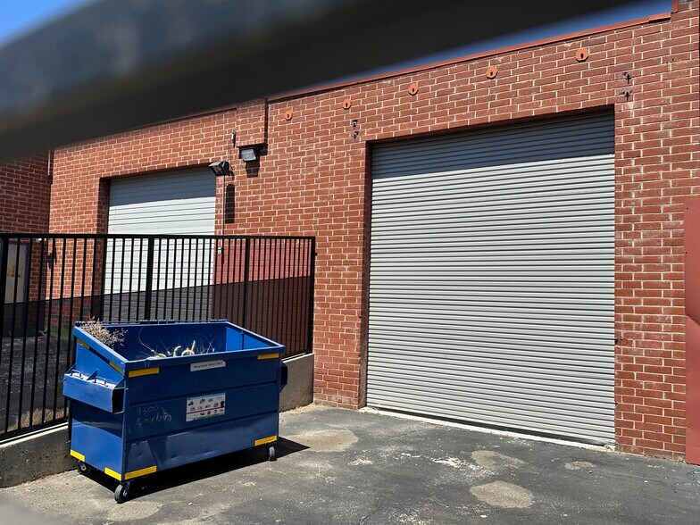 More Photos Of 9300-9310 Corbin Ave, Northridge Warehouse For Lease