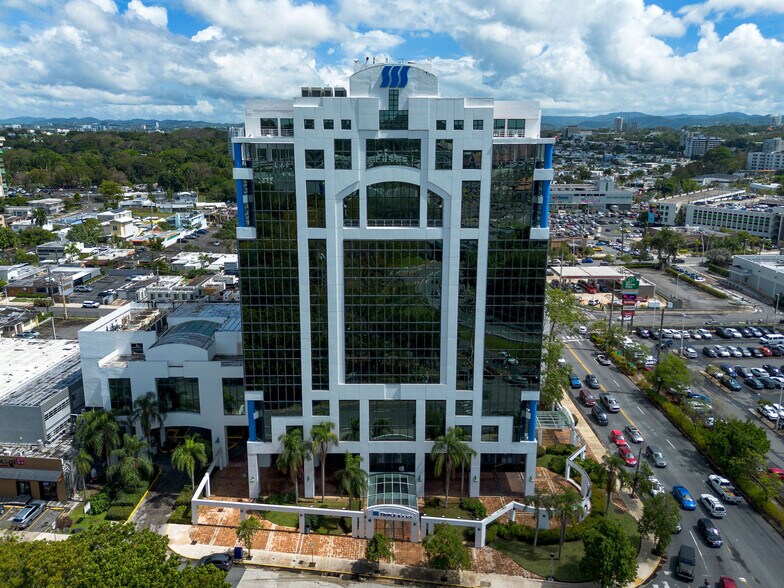 More Photos Of FD Roosevelt Est. 306, San Juan Office For Sale