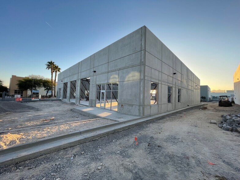 More Photos Of 2630 Brooks Ave, North Las Vegas Industrial For Sale