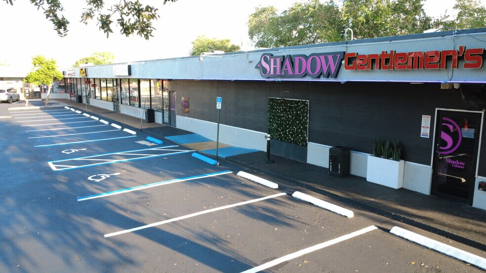 More Photos Of 2301 NE 5th Ave, Pompano Beach Freestanding For Sale