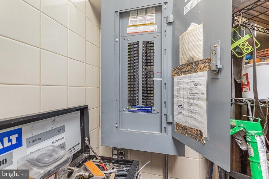 More Photos Of 132 W Main St, Westminster Restaurant For Sale