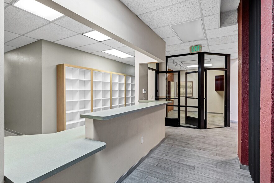 More Photos Of 15405 N 99th Ave, Sun City Medical For Lease