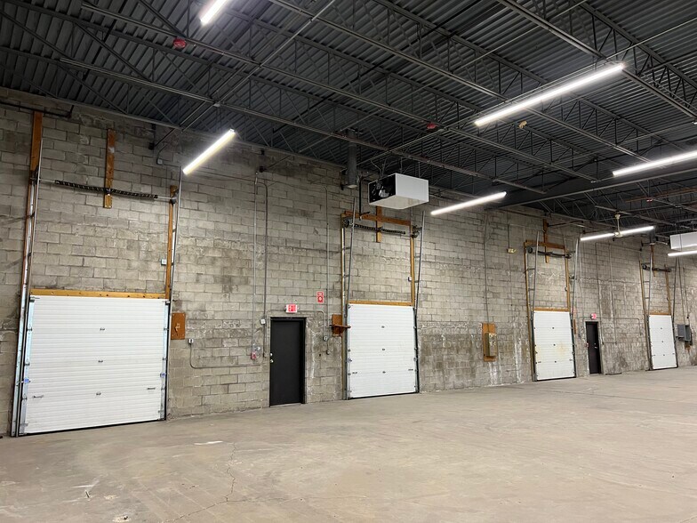 More Photos Of 52-54 York Ave, Randolph Warehouse For Lease