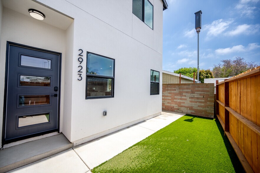 More Photos Of 2917-23 Preece St, San Diego Apartments For Sale