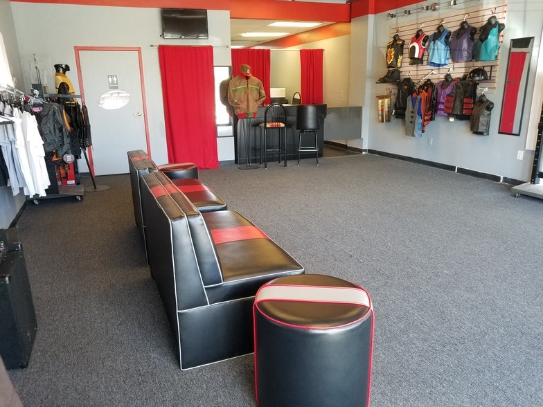 More Photos Of 4395 Fulton Industrial Blvd, Atlanta Storefront Retail Office For Sale