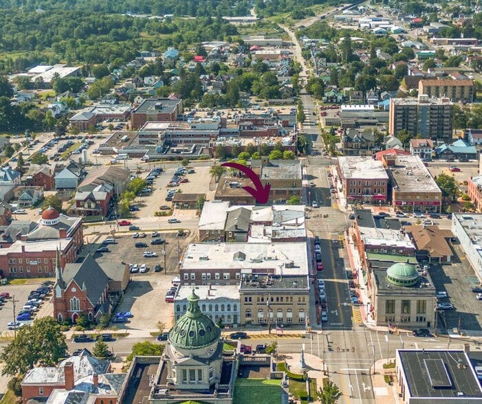 More Photos Of 105 E Main St, Somerset Storefront Retail Residential For Sale