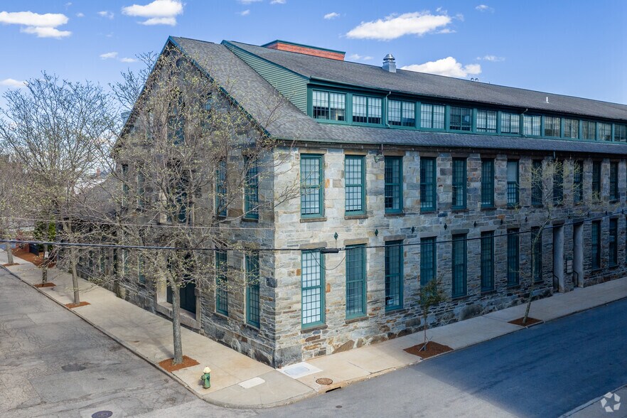 More Photos Of 110 Elm St, Providence Office For Lease