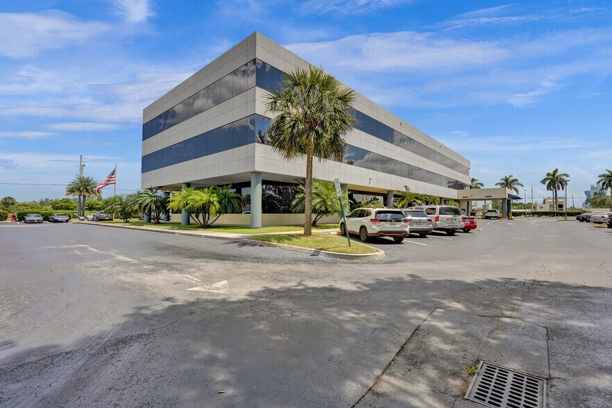 More Photos Of 4491 S State Road 7, Davie Office For Lease
