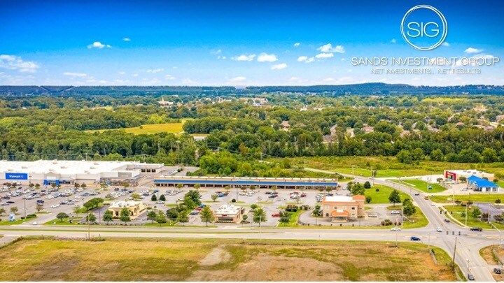 More Photos Of 3820 Dave Ward Dr, Conway Storefront For Lease