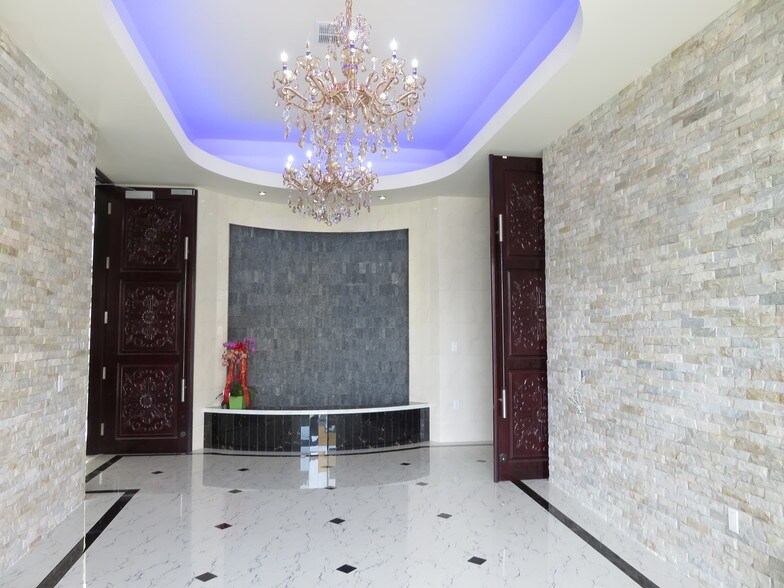 More Photos Of 101-103 Linden Ave, South San Francisco Storefront Retail Office For Lease