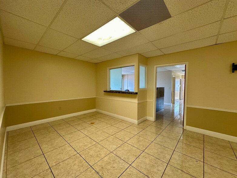 More Photos Of 1395 N Courtenay Pky, Merritt Island Medical For Sale