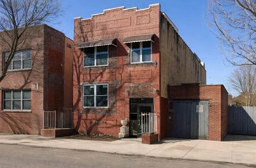 Primary Photo Of 1265 Elder Ave, Bronx Multifamily For Sale