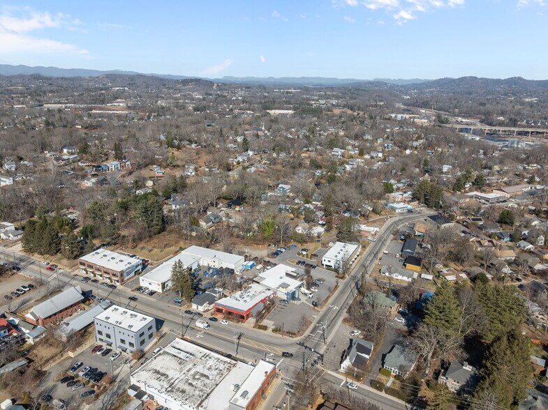 More Photos Of 315 Haywood Rd, Asheville Storefront Retail Residential For Sale