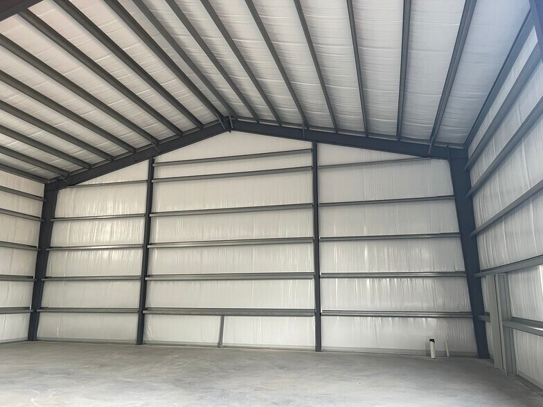 More Photos Of 1212 Cottonwood Church Rd, Rosenberg Warehouse For Lease