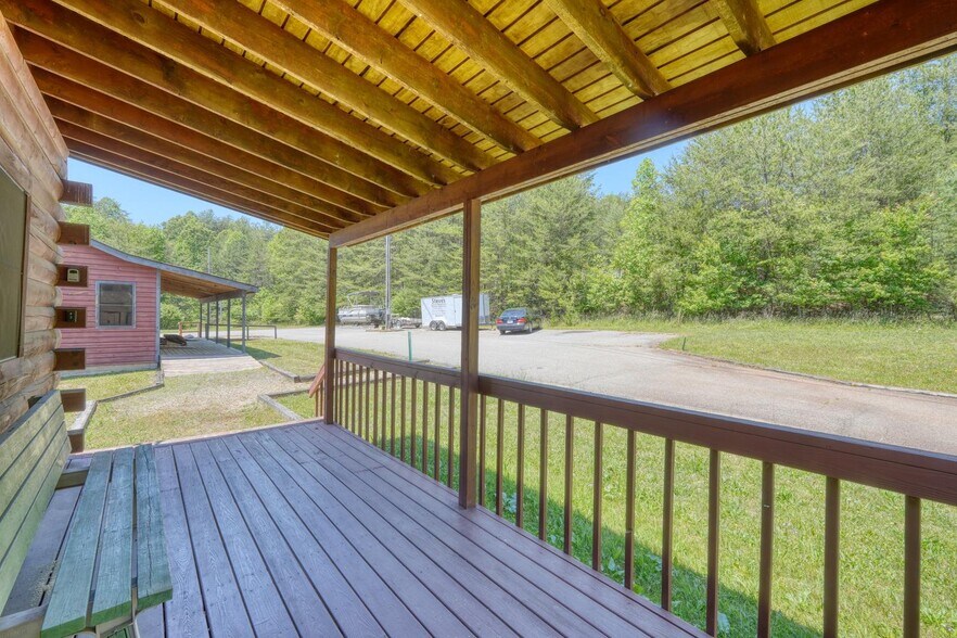 More Photos Of 23 & 60 Greenbriar Hwy, Blairsville Office For Sale