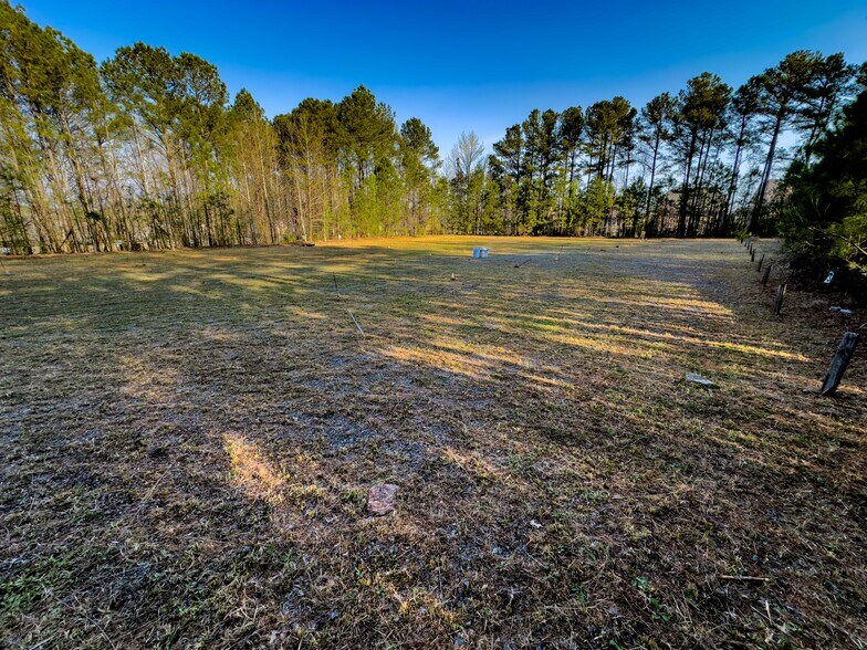 More Photos Of 3496 Peachtree Pky, Suwanee Land For Lease