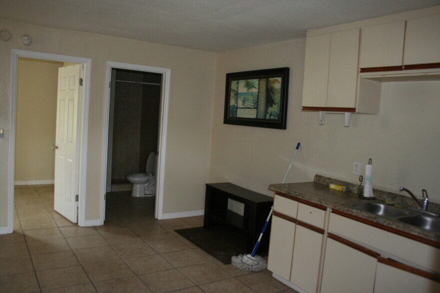 More Photos Of 12959 NE 250th Ct, Fort Mc Coy Freestanding For Sale