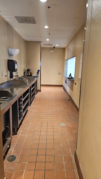 More Photos Of 3701 Call Field Rd, Wichita Falls Restaurant For Lease
